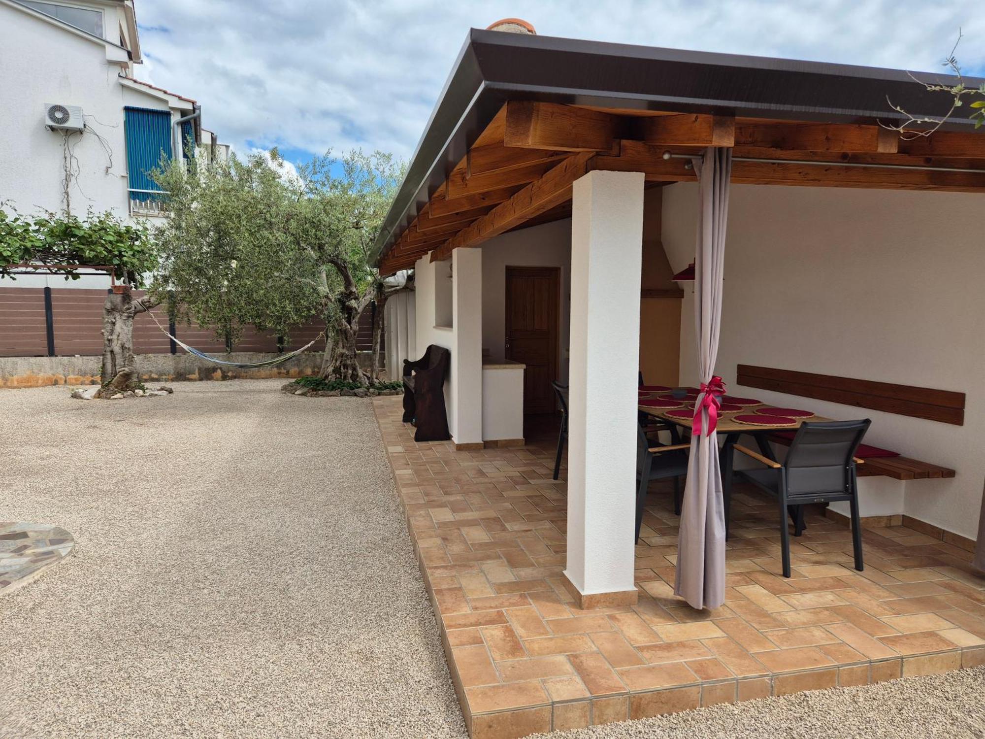 Apartment Vinja Porec - Privat Garden - Whirlpool מראה חיצוני תמונה