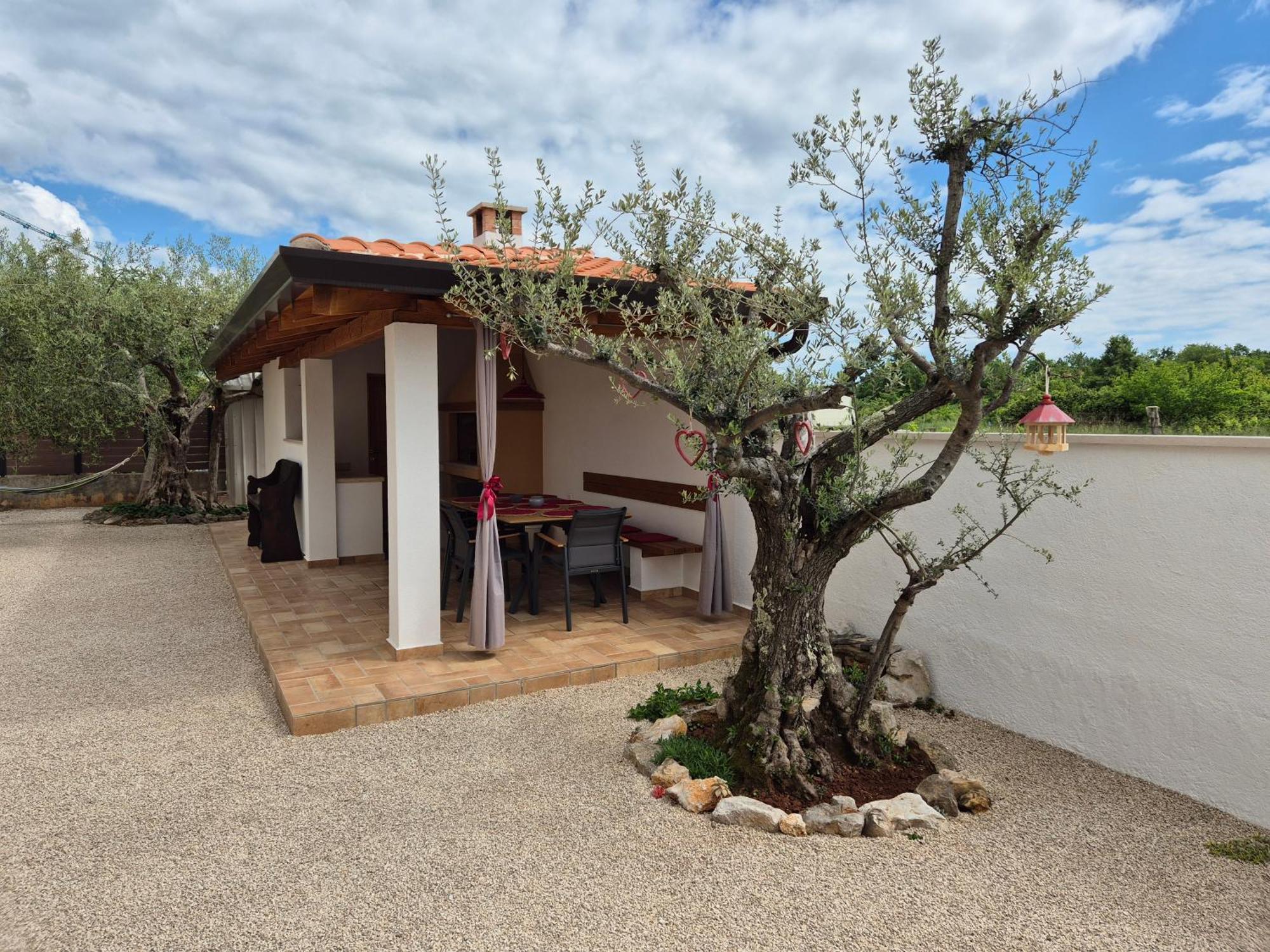 Apartment Vinja Porec - Privat Garden - Whirlpool מראה חיצוני תמונה